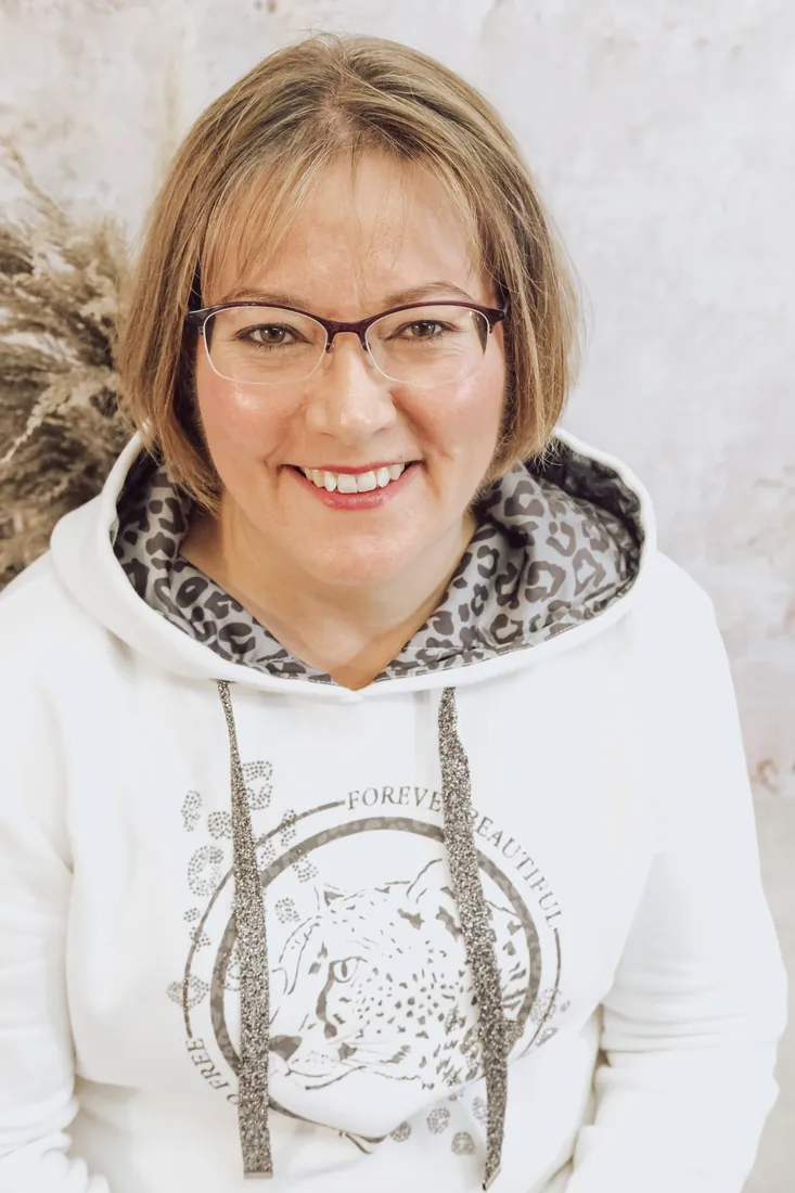 Waltraud Fischer, Tierheilpraktikerin